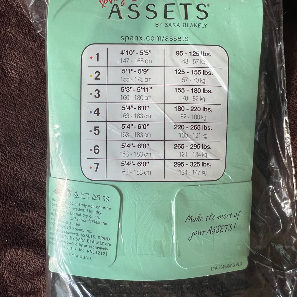 ASSETS by Sara Blakely Black Shaping Tights - Picture 2 of 3
